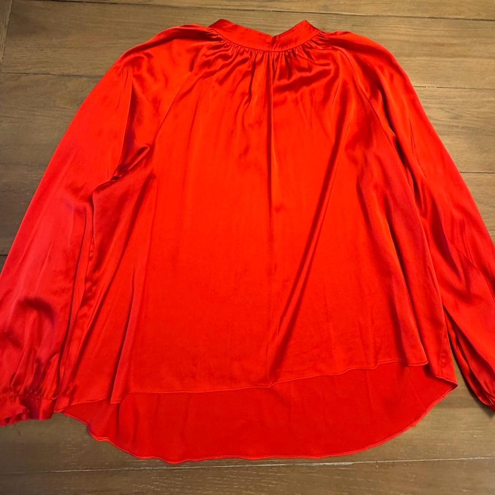 Chic Scarlet Women's Blouse